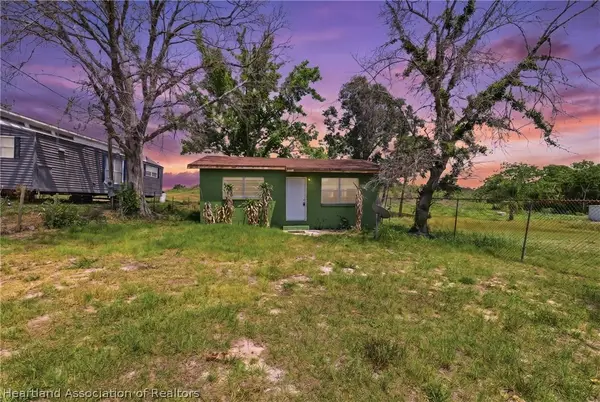 4610 Weeping Willow Avenue, Sebring, FL 33870
