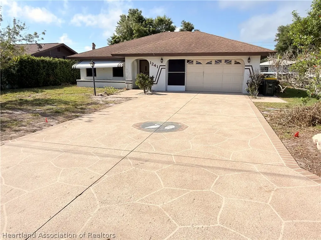1241 Shamrock Drive, Sebring, FL 33875 - #1