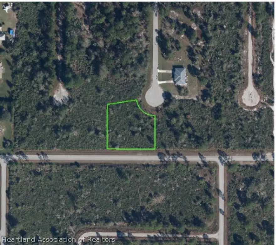225 Hellcat Way Nw, Lake Placid, FL 33852 - #1