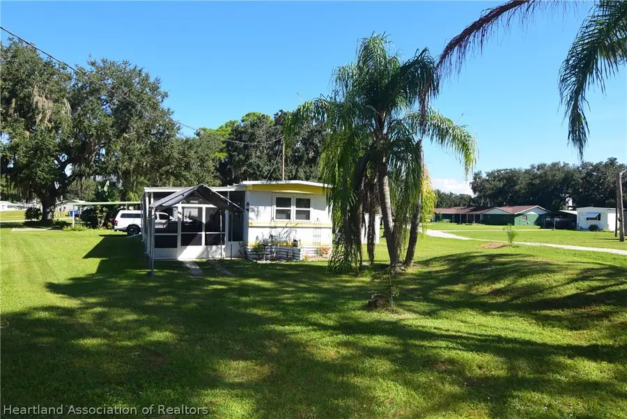 14 Henderson Road, Lake Placid, FL 33852 - #2