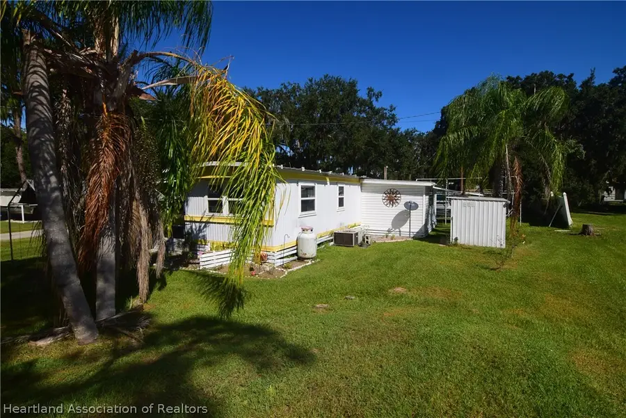 14 Henderson Road, Lake Placid, FL 33852 - #3