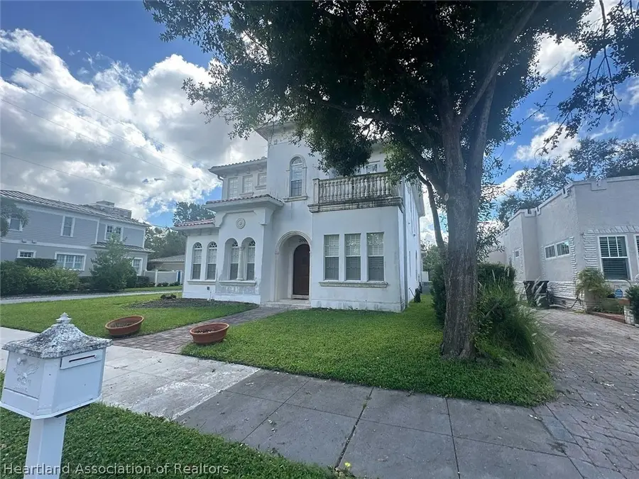 3002 W Bay Vista Avenue, Tampa, FL 33611 - #3