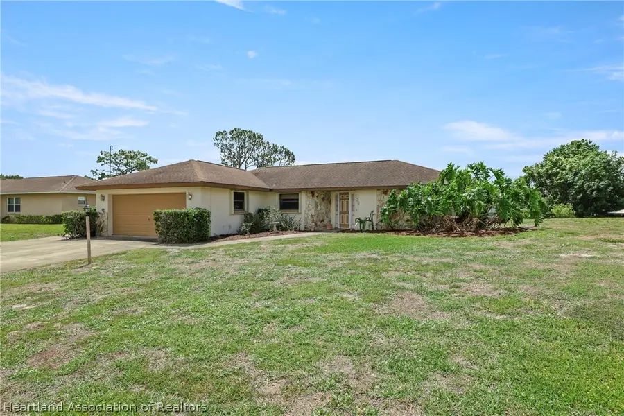 109 Citrus Road Ne, Lake Placid, FL 33852 - #2