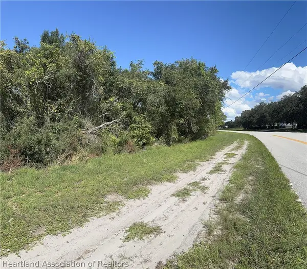 338 Washington Boulevard Ne, Lake Placid, FL 33852
