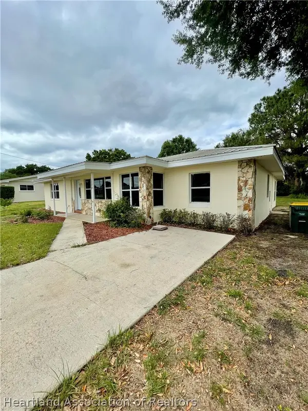 176 W Lake Damon Drive, Avon Park, FL 33825