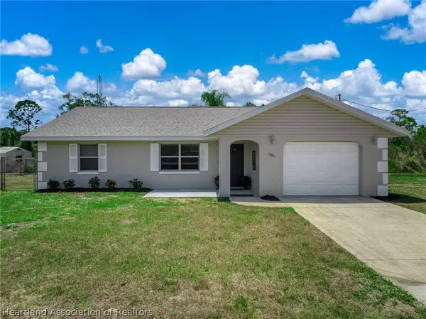 1901 S Heron Street, Sebring, FL 33870
