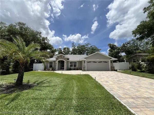 1823 N Olivia Drive, Avon Park, FL 33825