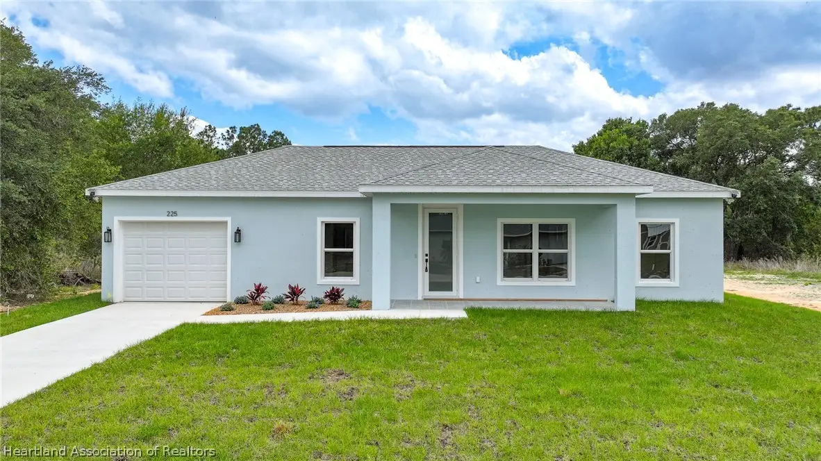 225 Silver Avenue, Lake Placid, FL 33852 - #1