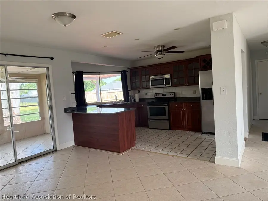 208 Blossom Drive, Sebring, FL 33876 - #3