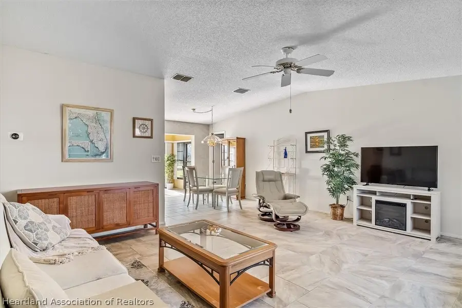 3922 Sunbird Circle, Sebring, FL 33872 - #2