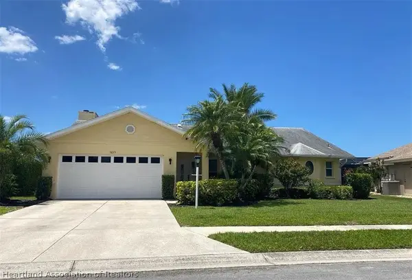 5833 Carriage Drive, Sarasota, FL 34243