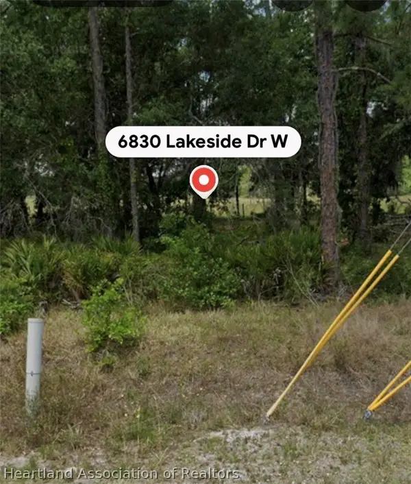 6830 Lakeside Drive W, Sebring, FL 33875