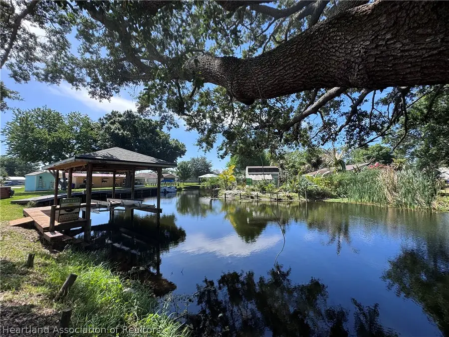 21 Blackfoot Street, Lake Placid, FL 33852 - #2