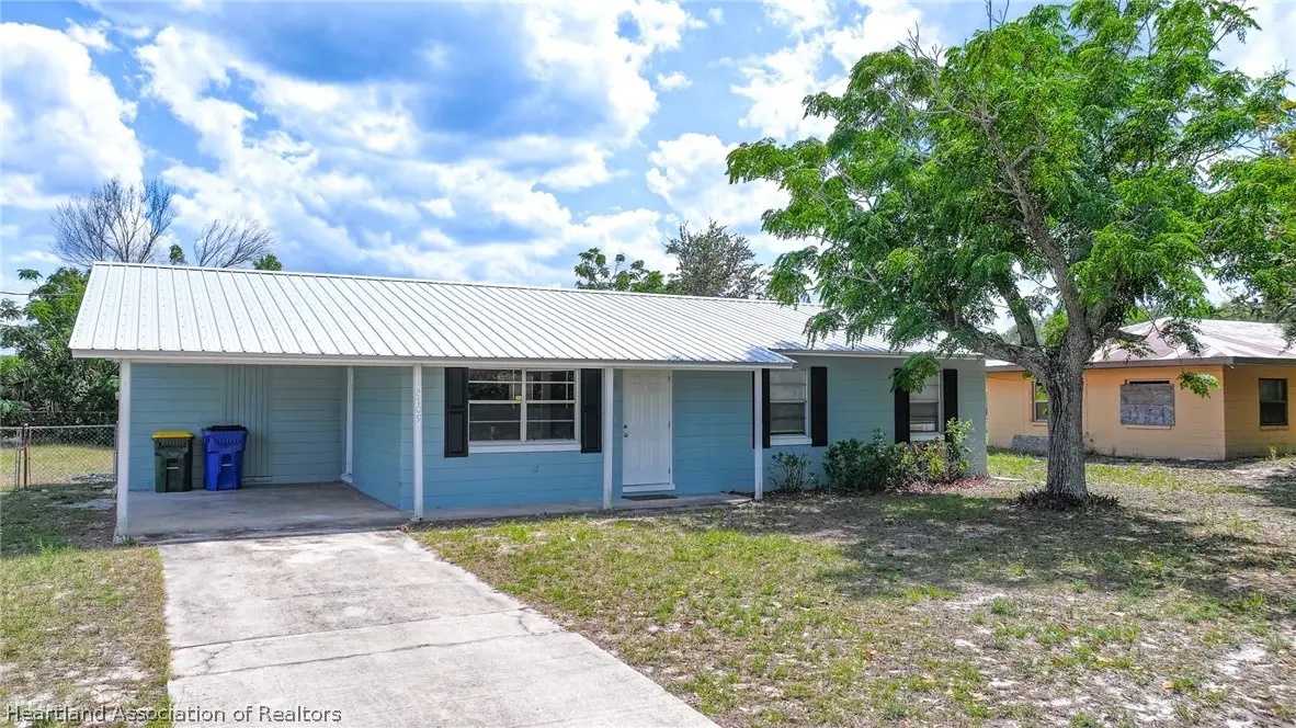 2709 W Rochester Road, Avon Park, FL 33825 - #1