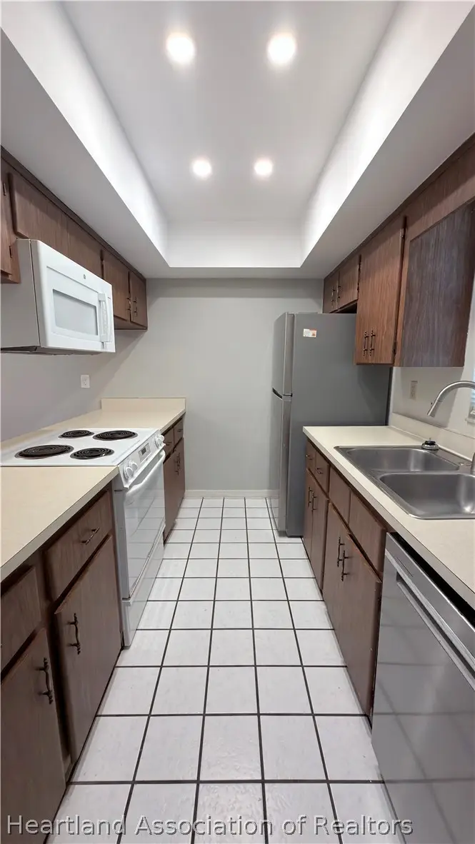 4102 Vilabella Drive, Sebring, FL 33872 - #3