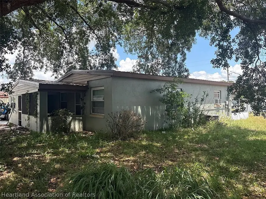 417 Walter Avenue, Frostproof, FL 33843 - #3