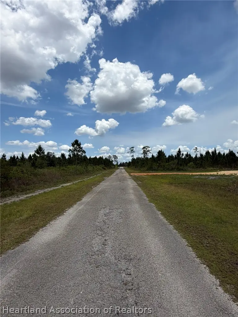219 Magnolia Drive, Indian Lake Estates, FL 33855 - #3