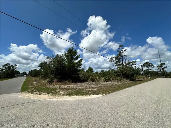 401 Abarth Avenue, Sebring, FL 33872