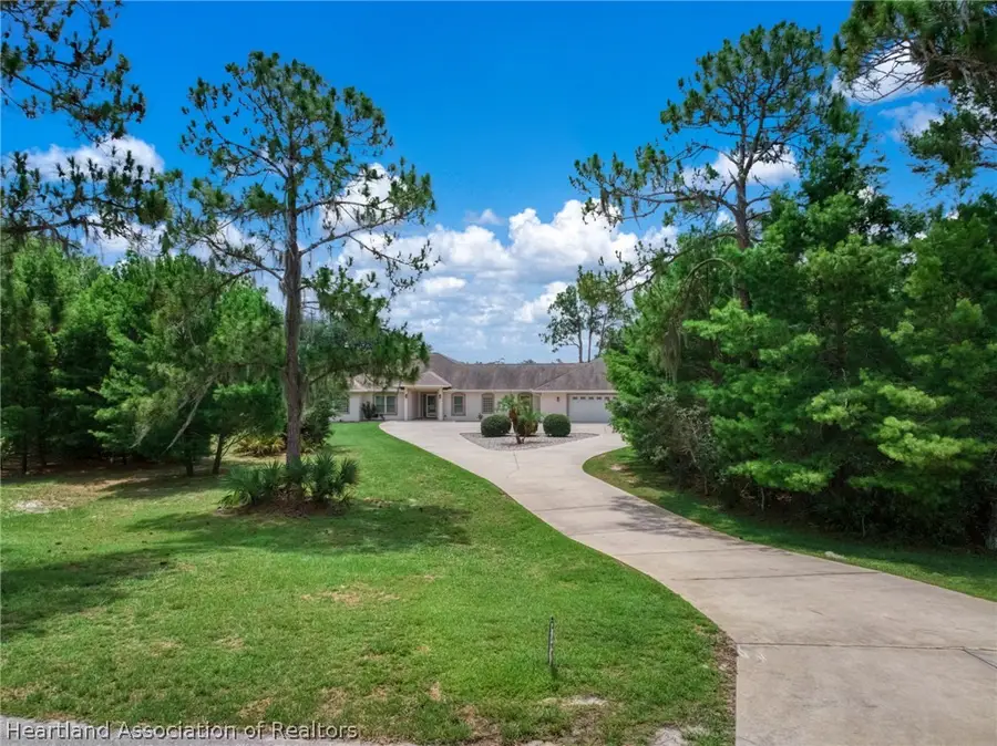 4086 Camp Shore Drive, Sebring, FL 33875 - #2