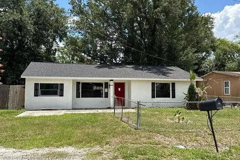 1049 Edith Avenue, Lakeland, FL 33805 - #1