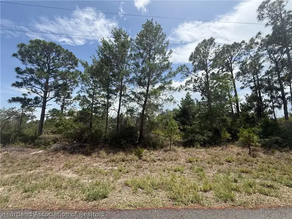 205 Islamorada Street Ne, Lake Placid, FL 33852