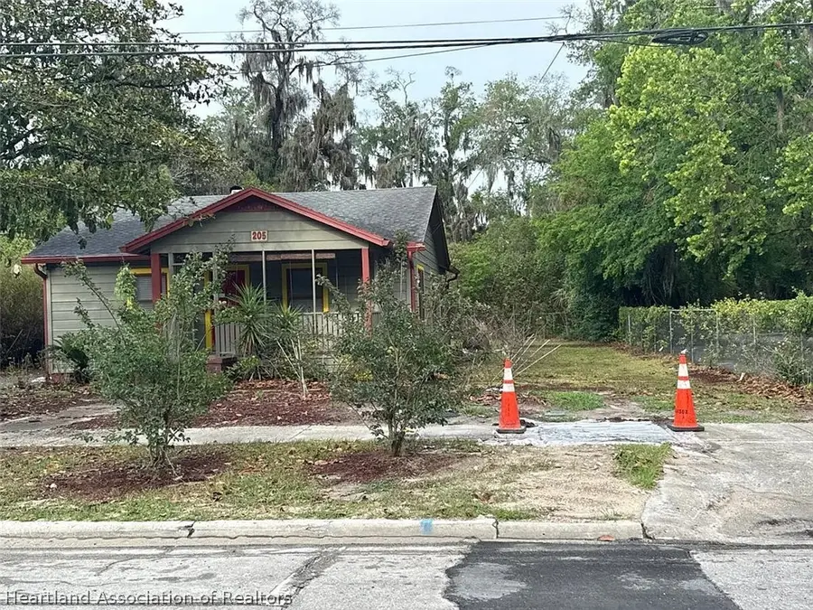 205 NE 9th Street, Gainesville, FL 32601 - #2