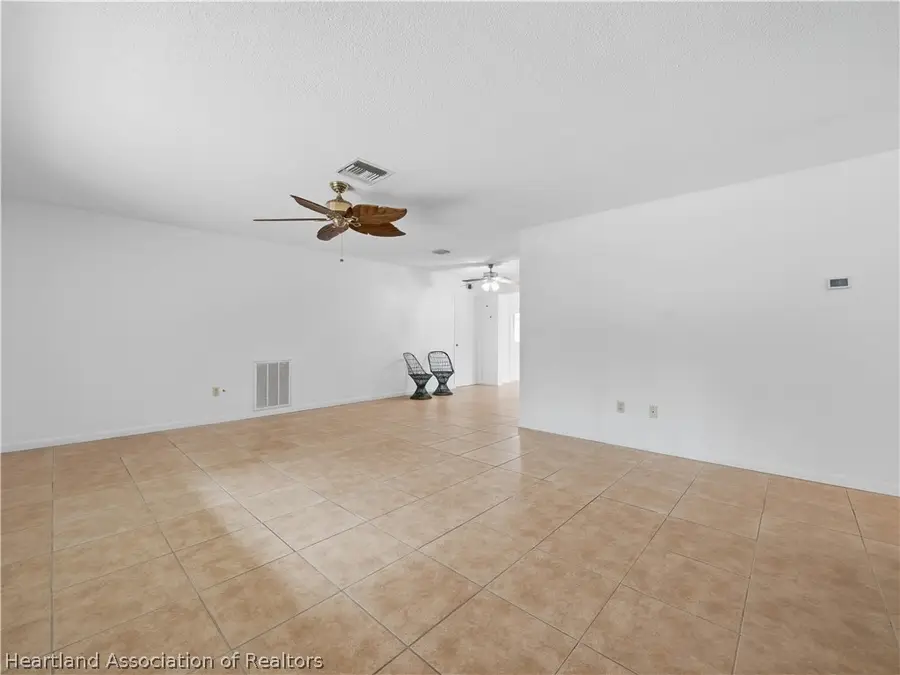 2209 Sunset Drive, Sebring, FL 33870 - #3