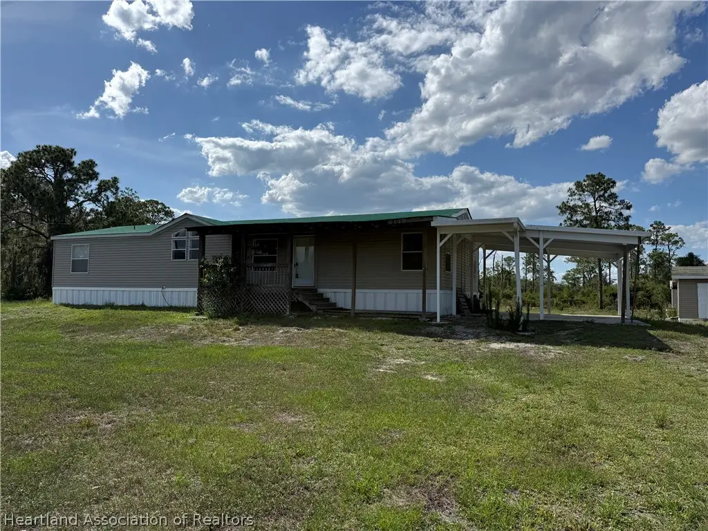 301 Golden Trail, Lake Placid, FL 33852 - #1