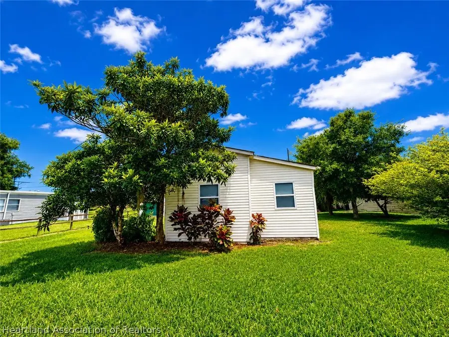 11 Peaceful Place, Lorida, FL 33857 - #2