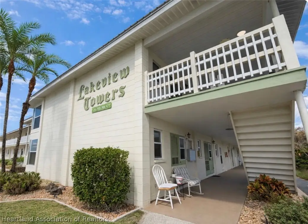1801 Lakeview Drive #302, Sebring, FL 33870 - #1
