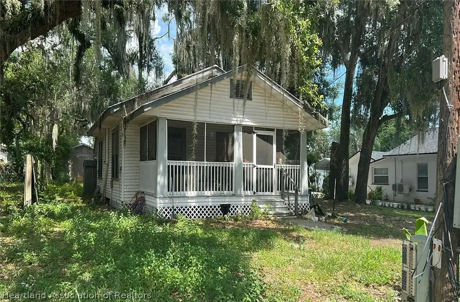 1010 S Dudley Avenue, Bartow, FL 33830 - #3