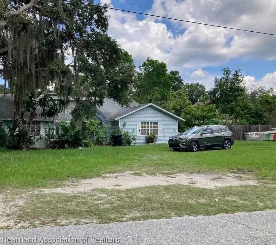 9561 Sunshine Boulevard, New Port Richey, FL 34654 - #2