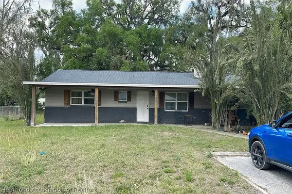 327 NE 6th Avenue, Trenton, FL 32693