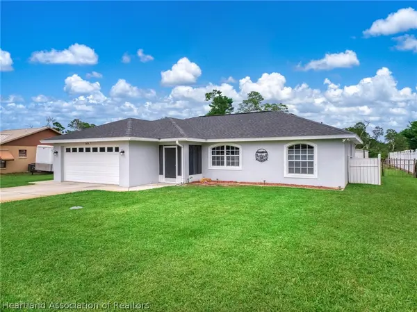 2630 Gresham Street, Sebring, FL 33875