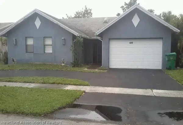 8250 NW 52nd Street, Fort Lauderdale, FL 33351