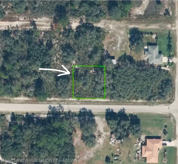 2922 W Exeter Road, Avon Park, FL 33825