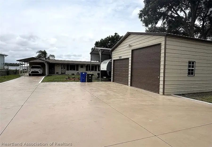 1806 Lake Clay Drive, Lake Placid, FL 33852 - #2
