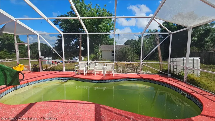 311 E Walnut Street, Avon Park, FL 33825 - #3