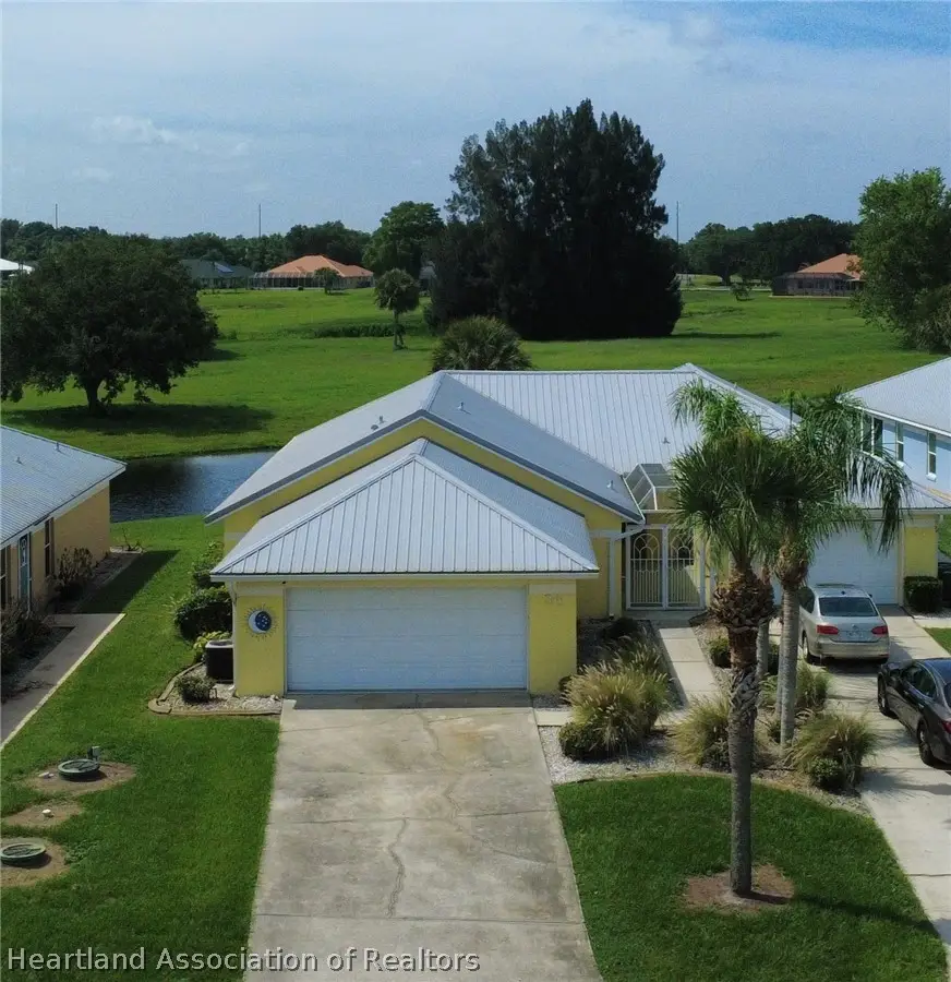 36 Clubhouse Lane, Sebring, FL 33876 - #1