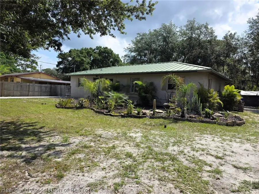357 Pershing Avenue, Lake Placid, FL 33852 - #3