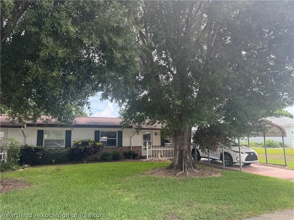 127 Ida Avenue, Lake Placid, FL 33852 - #1