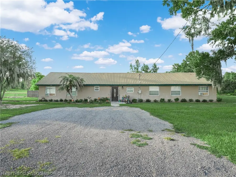 702 Lake Branch Road, Wauchula, FL 33834 - #2