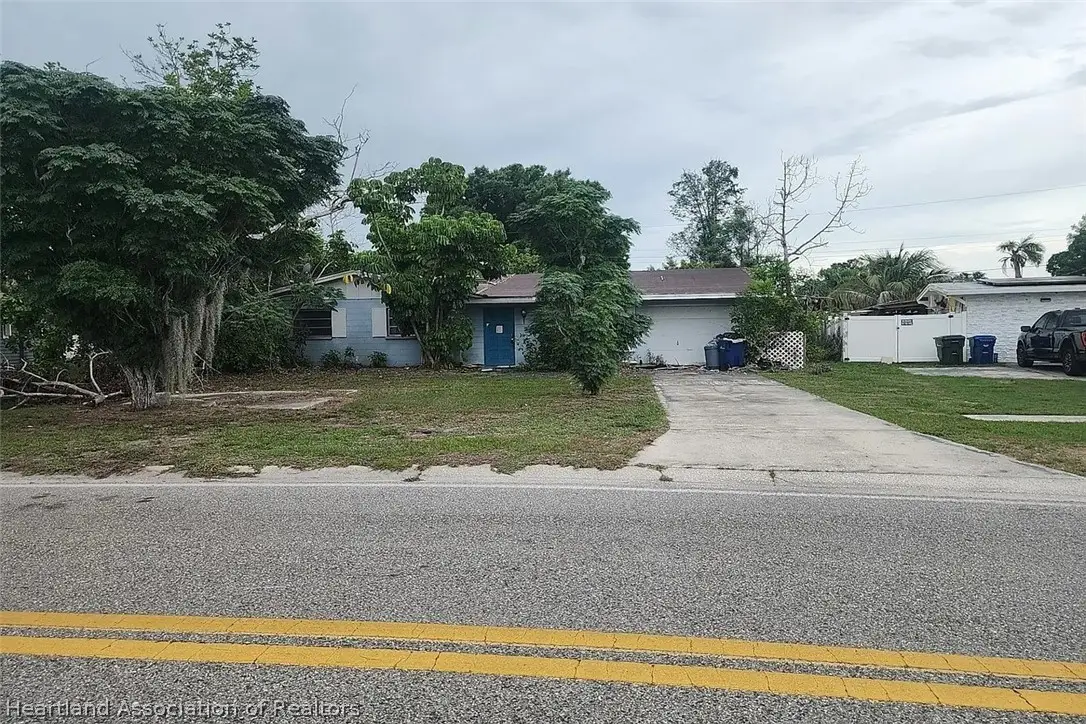 3724 Lalani Boulevard, Sarasota, FL 34232 - #1