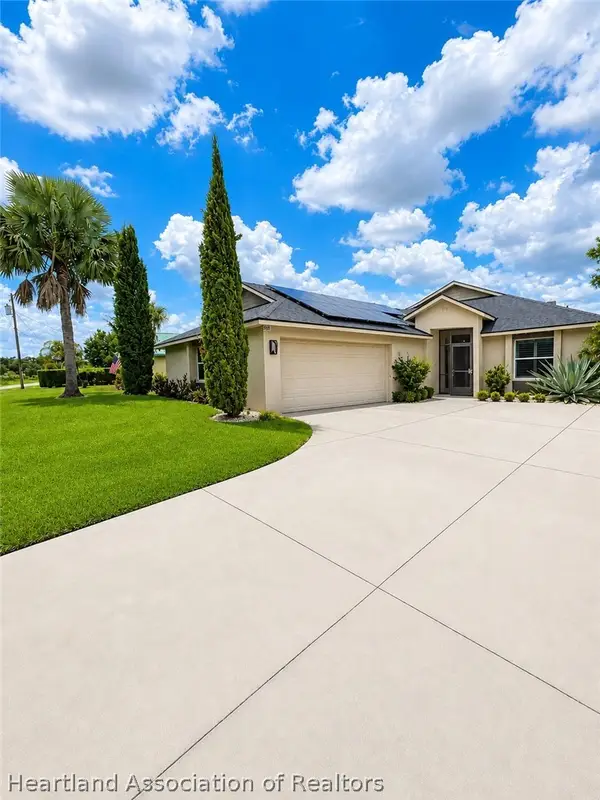 1058 Lake Carrie Drive, Lake Placid, FL 33852