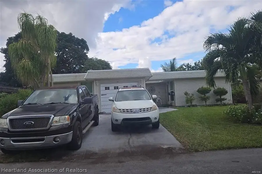 6303 NW 73rd Avenue, Tamarac, FL 33321 - #2