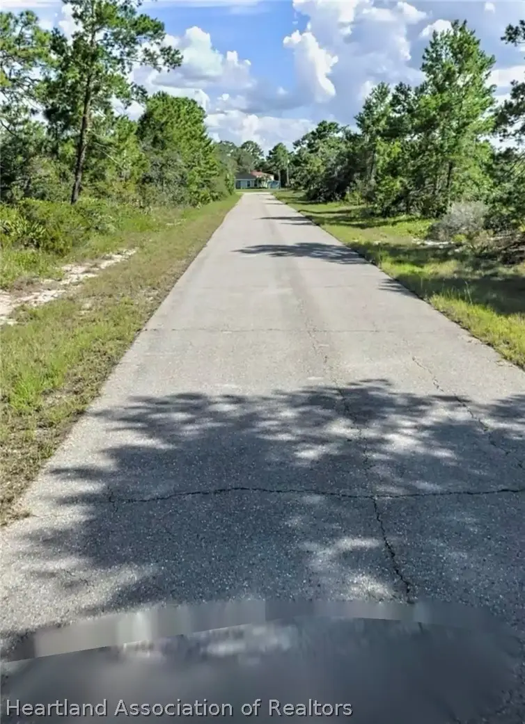 1056 Pin Oak Street, Lake Placid, FL 33852 - #2