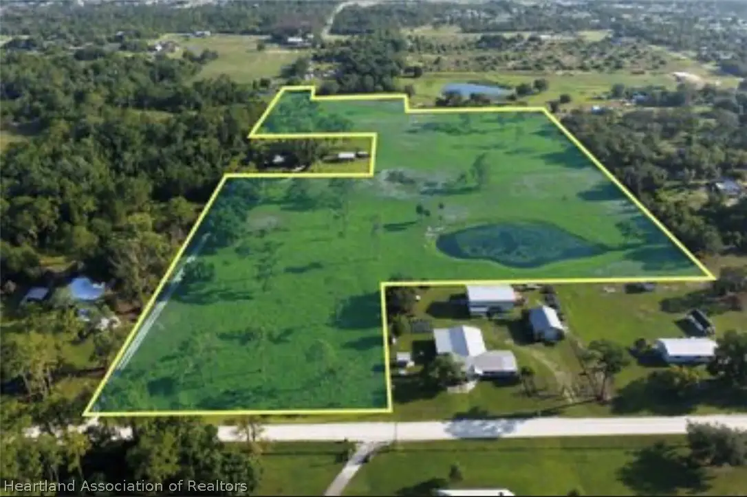 342 Plantation Drive, Sebring, FL 33876 - #1