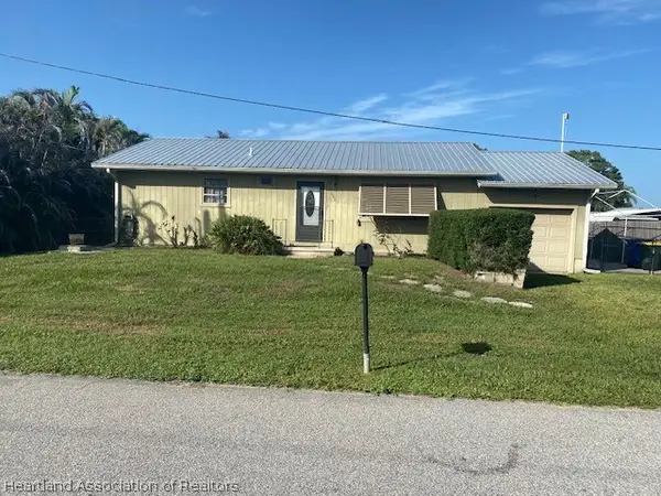 1669 Lakeshore Drive, Lorida, FL 33857