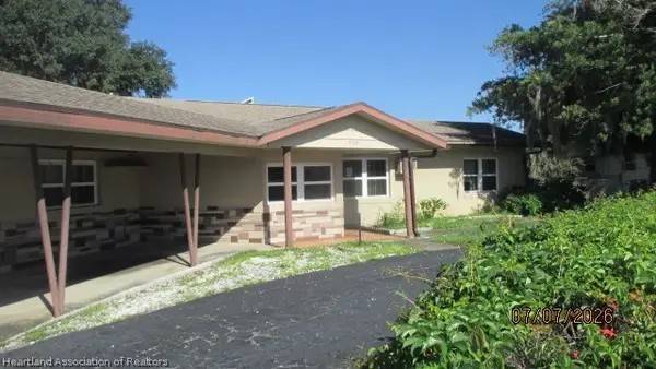 1706 Lake Clay Drive, Lake Placid, FL 33852