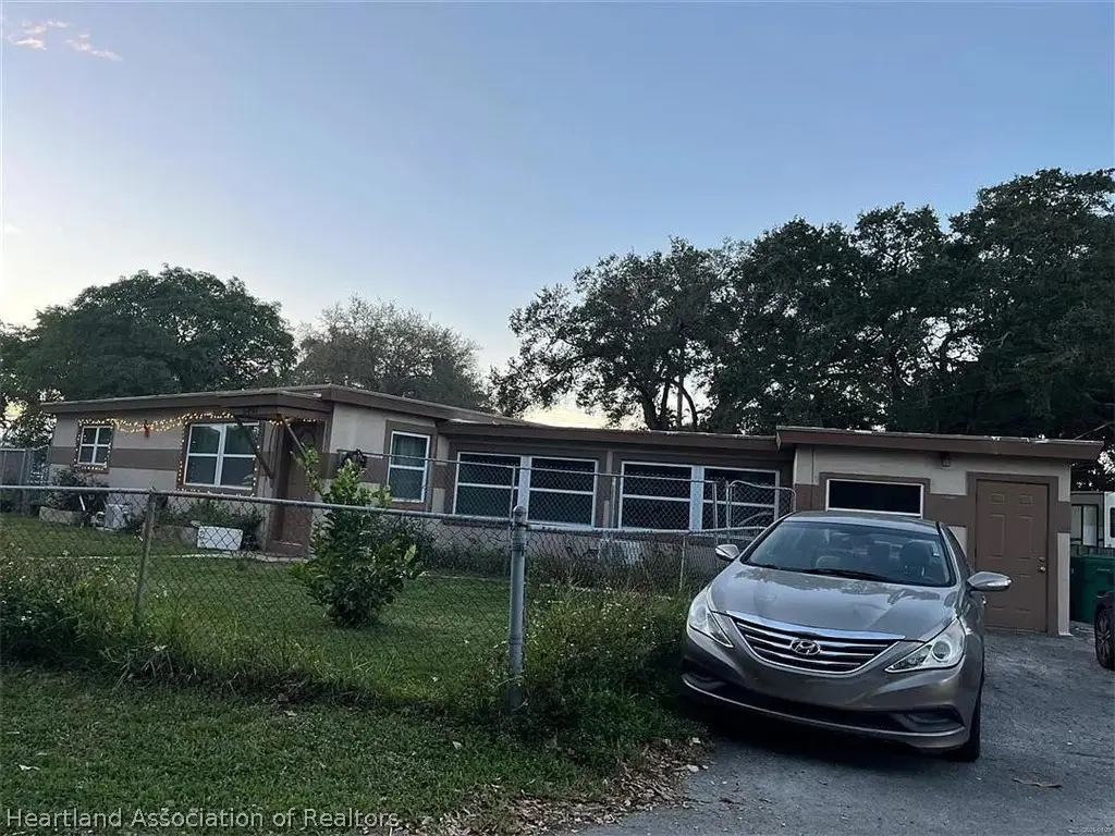 5201 SW 28th Terrace, Fort Lauderdale, FL 33312 - #1